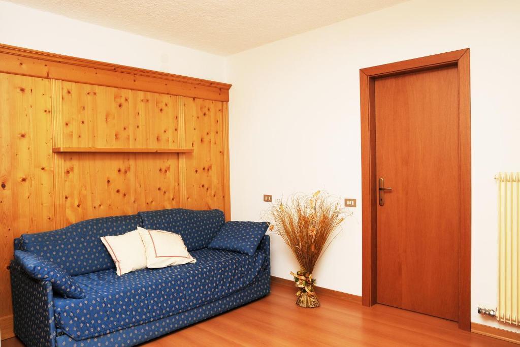Residence Marisol Camere & Appartamenti - Mezzana Centre Δωμάτιο φωτογραφία
