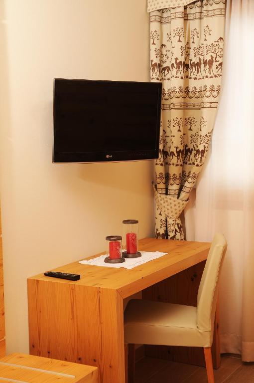 Residence Marisol Camere & Appartamenti - Mezzana Centre Δωμάτιο φωτογραφία