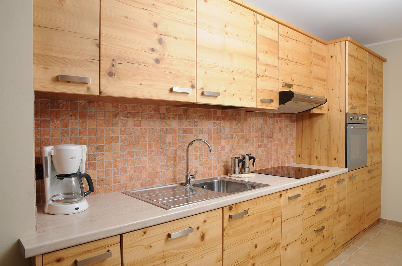 Residence Marisol Camere & Appartamenti - Mezzana Centre Εξωτερικό φωτογραφία