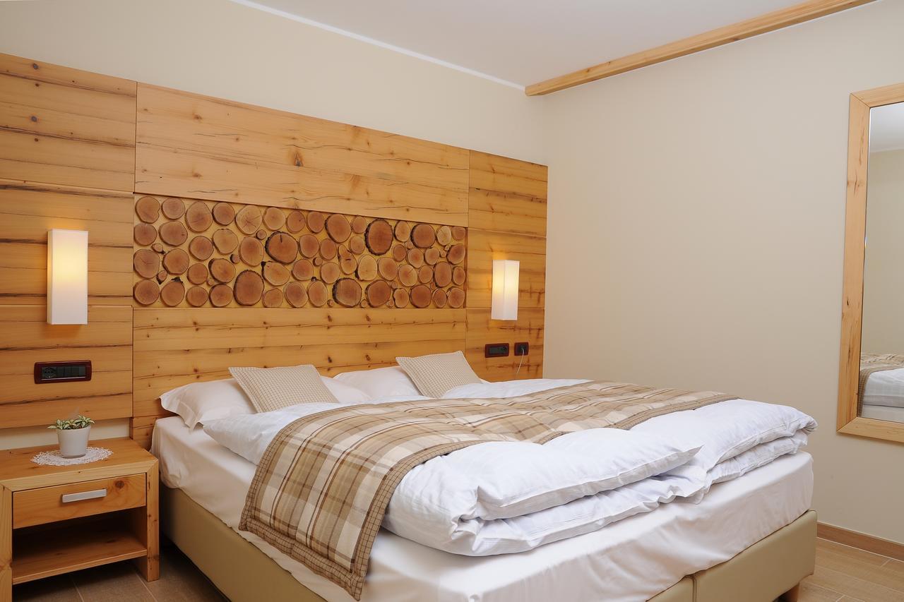 Residence Marisol Camere & Appartamenti - Mezzana Centre Εξωτερικό φωτογραφία